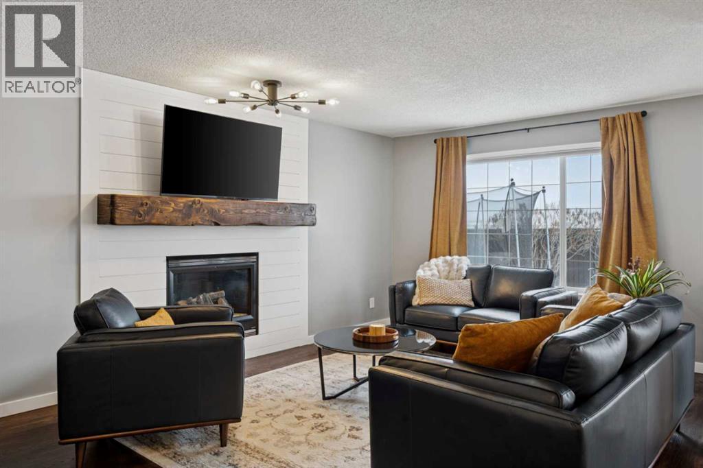 250 Chapalina Place SE, Calgary, Alberta  T2X 3P4 - Photo 5 - A2289468