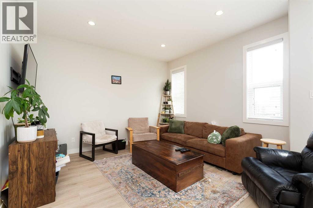 3, 67 Aquitania Circle W, Lethbridge, Alberta  T1J 5M5 - Photo 7 - A2303655