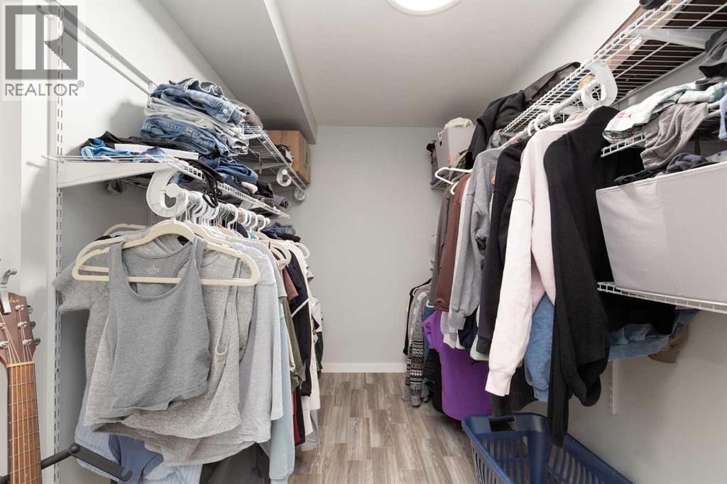 3, 67 Aquitania Circle W, Lethbridge, Alberta  T1J 5M5 - Photo 24 - A2303655