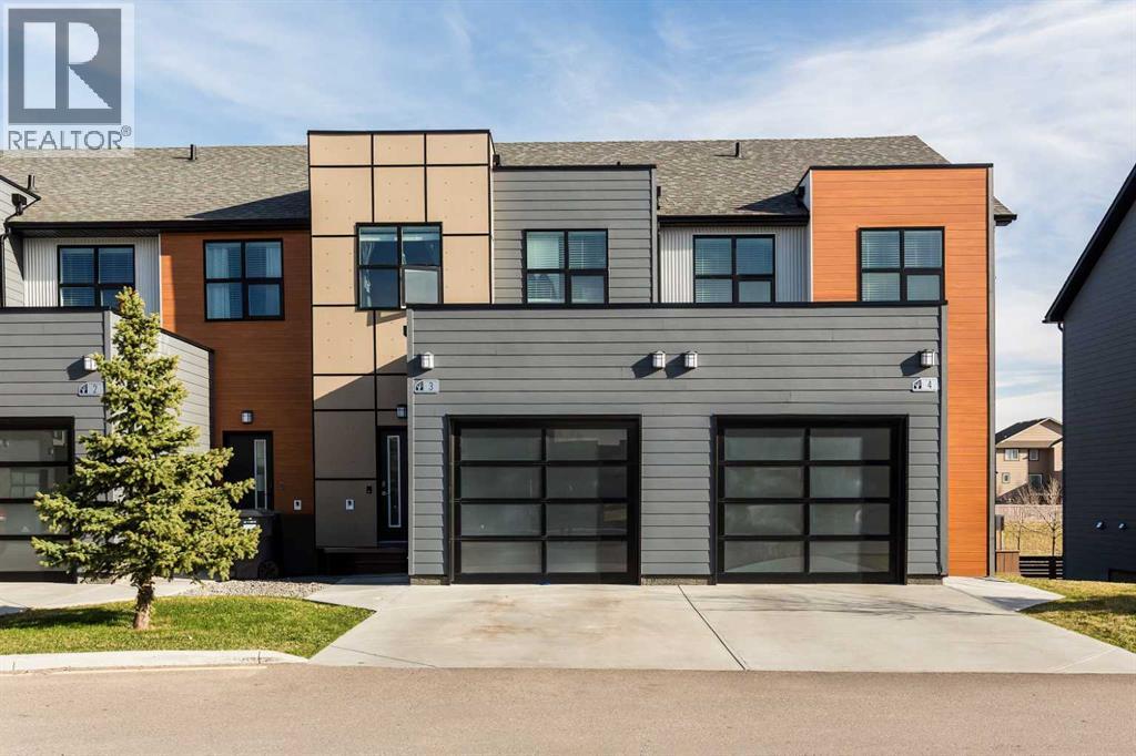 3, 67 Aquitania Circle W, Lethbridge, Alberta  T1J 5M5 - Photo 1 - A2303655