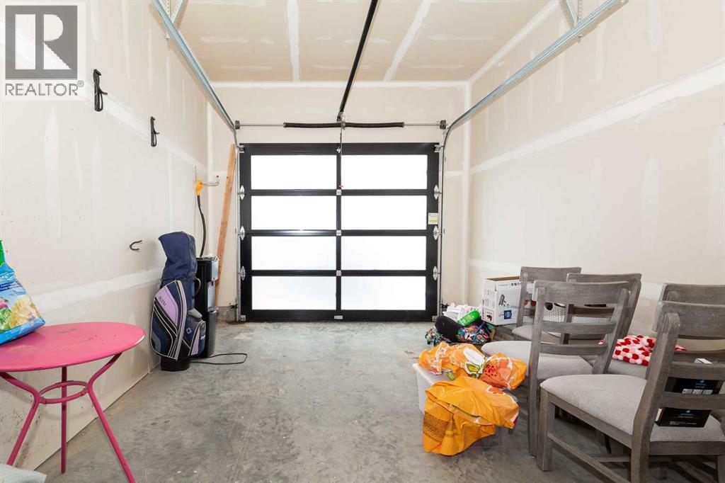 3, 67 Aquitania Circle W, Lethbridge, Alberta  T1J 5M5 - Photo 26 - A2303655