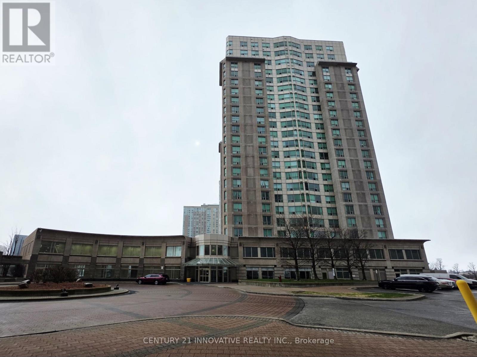 1705 - 18 LEE CENTRE DRIVE, Toronto, Ontario