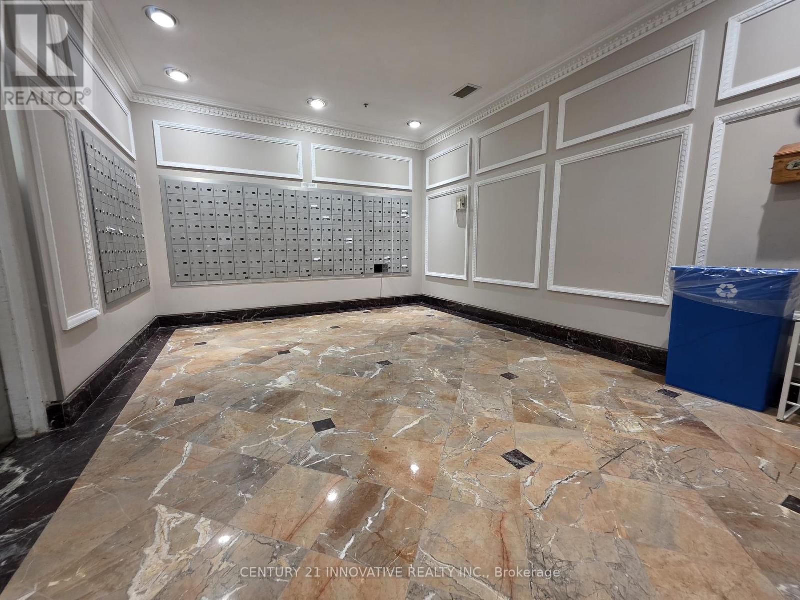 1705 - 18 Lee Centre Drive, Toronto, Ontario  M1H 3H5 - Photo 13 - E13048856