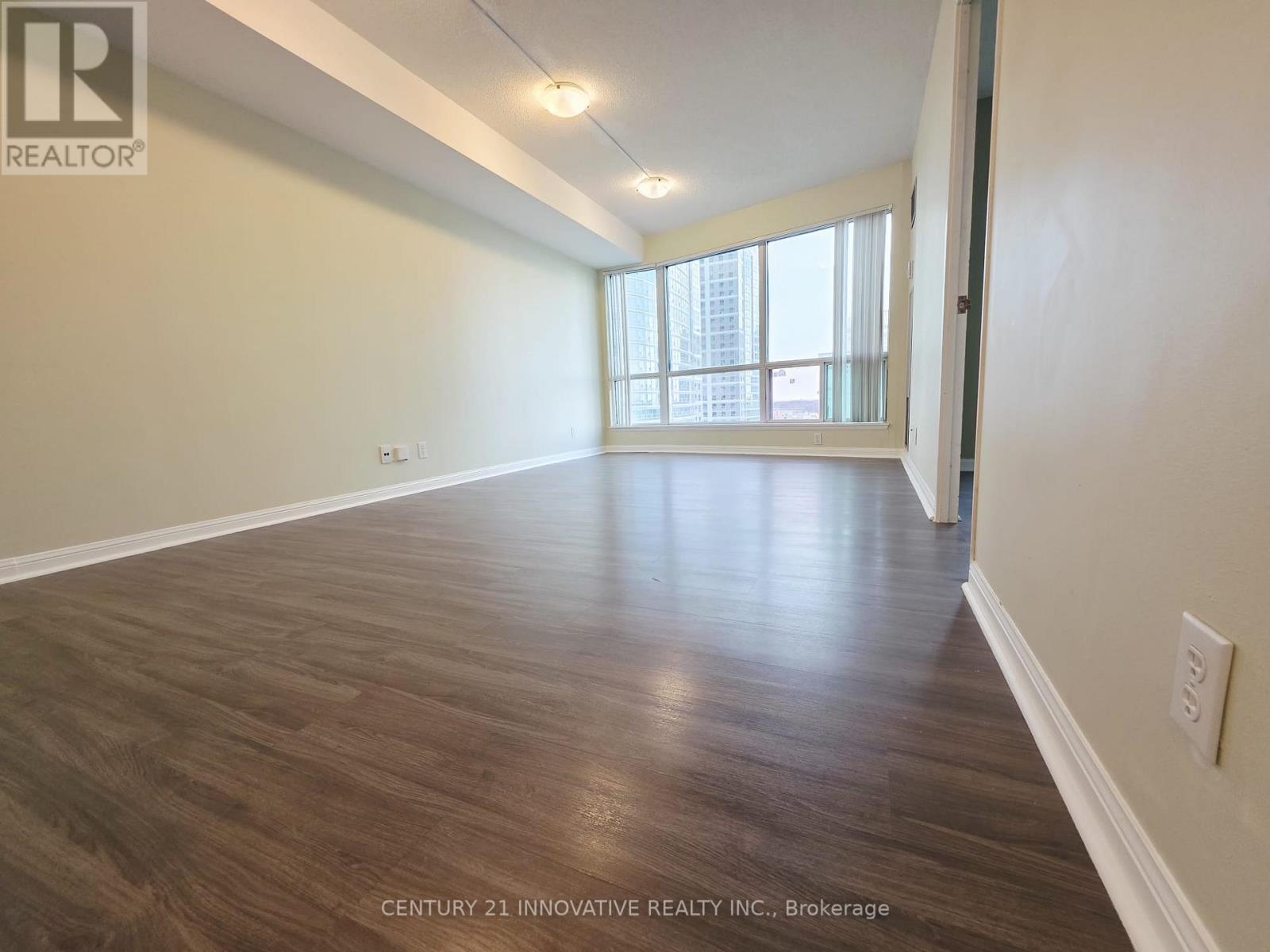 1705 - 18 Lee Centre Drive, Toronto, Ontario  M1H 3H5 - Photo 5 - E13048856