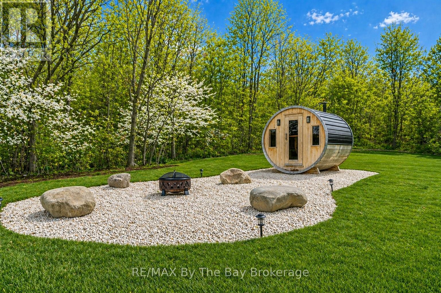 18 Raintree Court, Clearview, Ontario  L9Y 0K2 - Photo 41 - S12719884