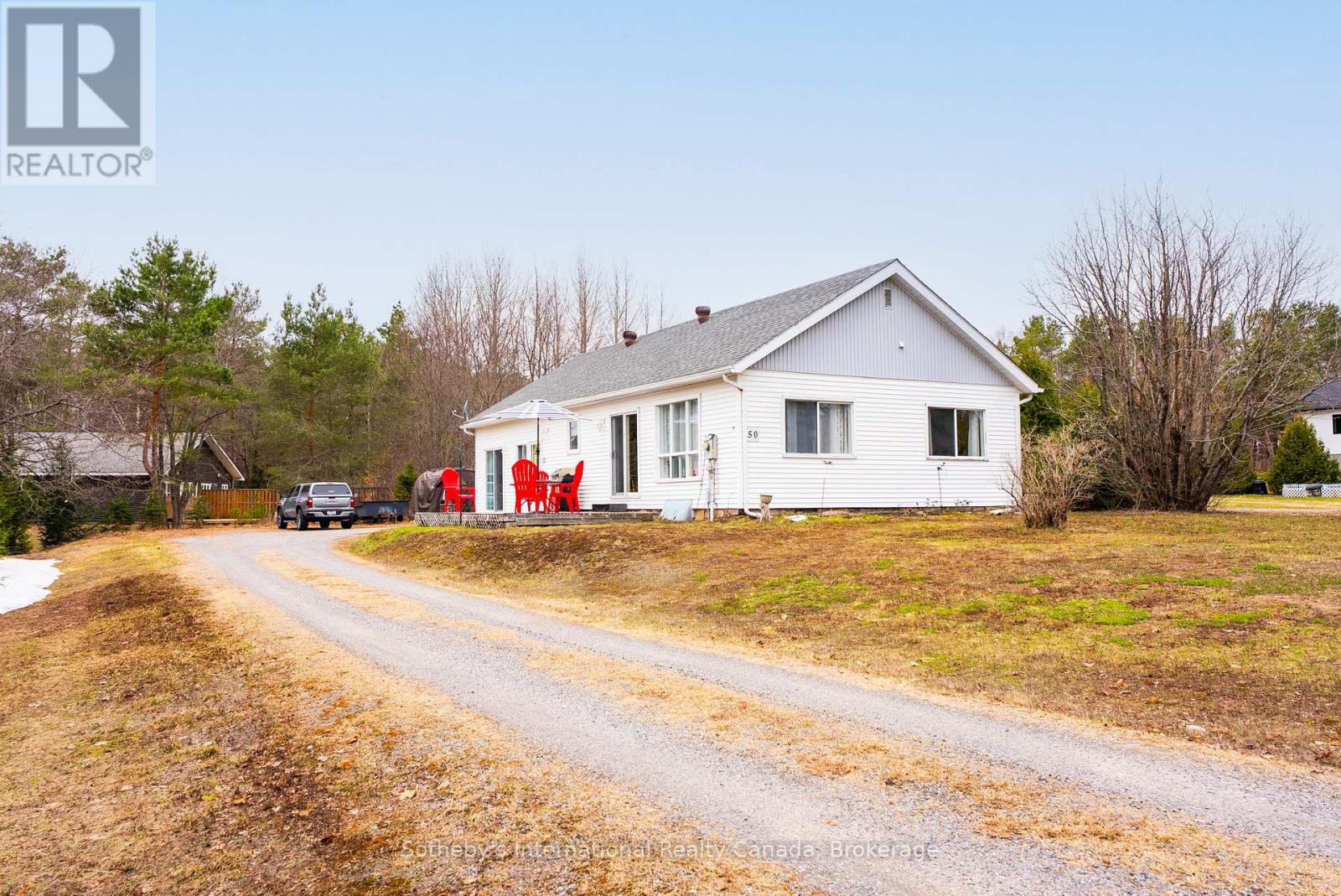 50 PAGET STREET, Sundridge, Ontario