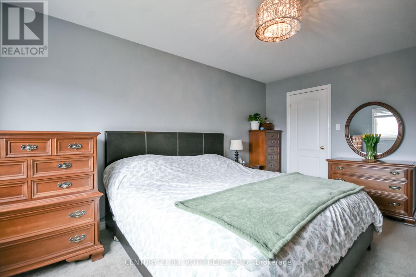 14 Stevenson Street, Essa (Angus), Ontario  L0M 1B6 - Photo 18 - N13048944