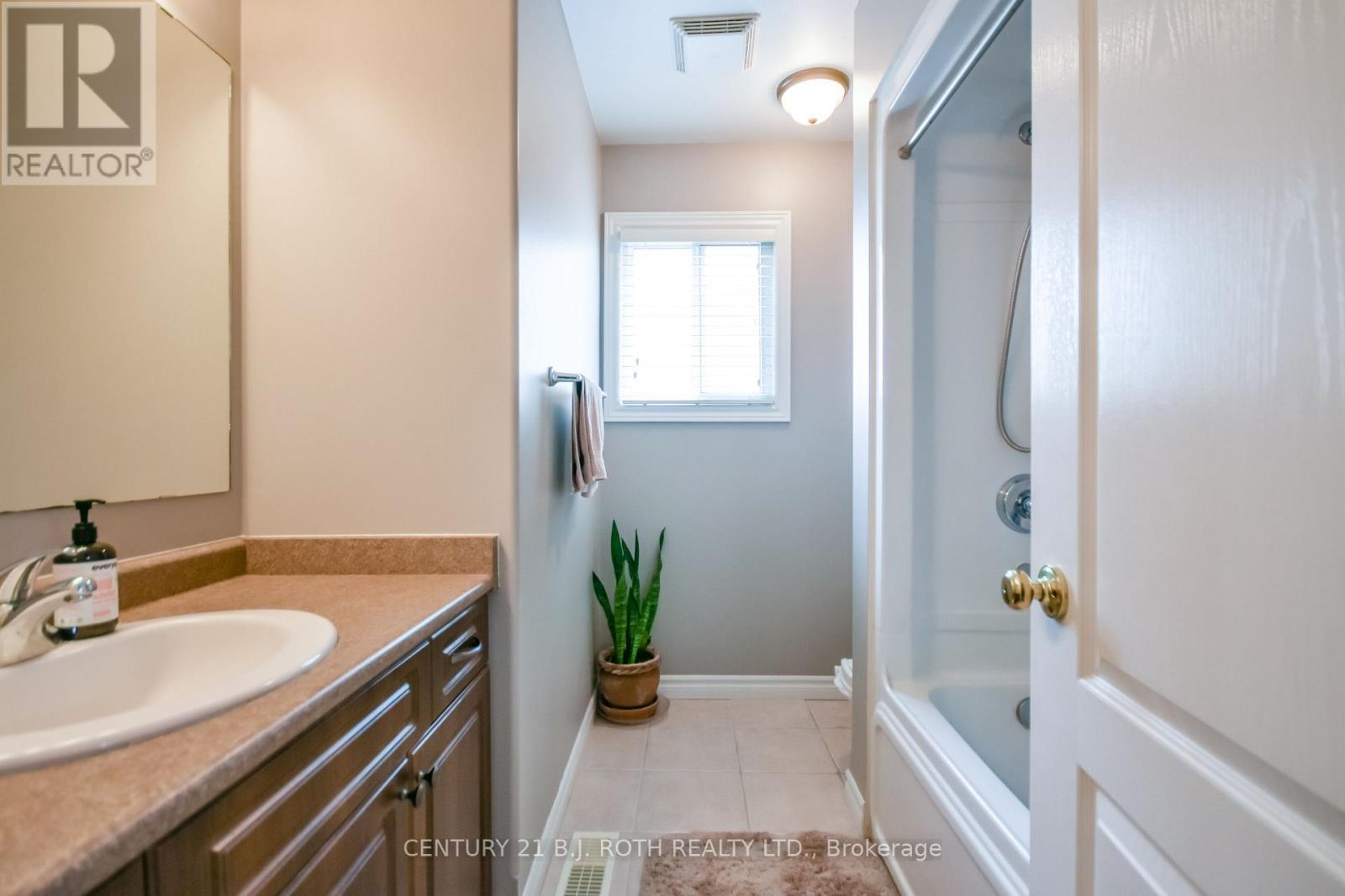 14 Stevenson Street, Essa (Angus), Ontario  L0M 1B6 - Photo 20 - N13048944