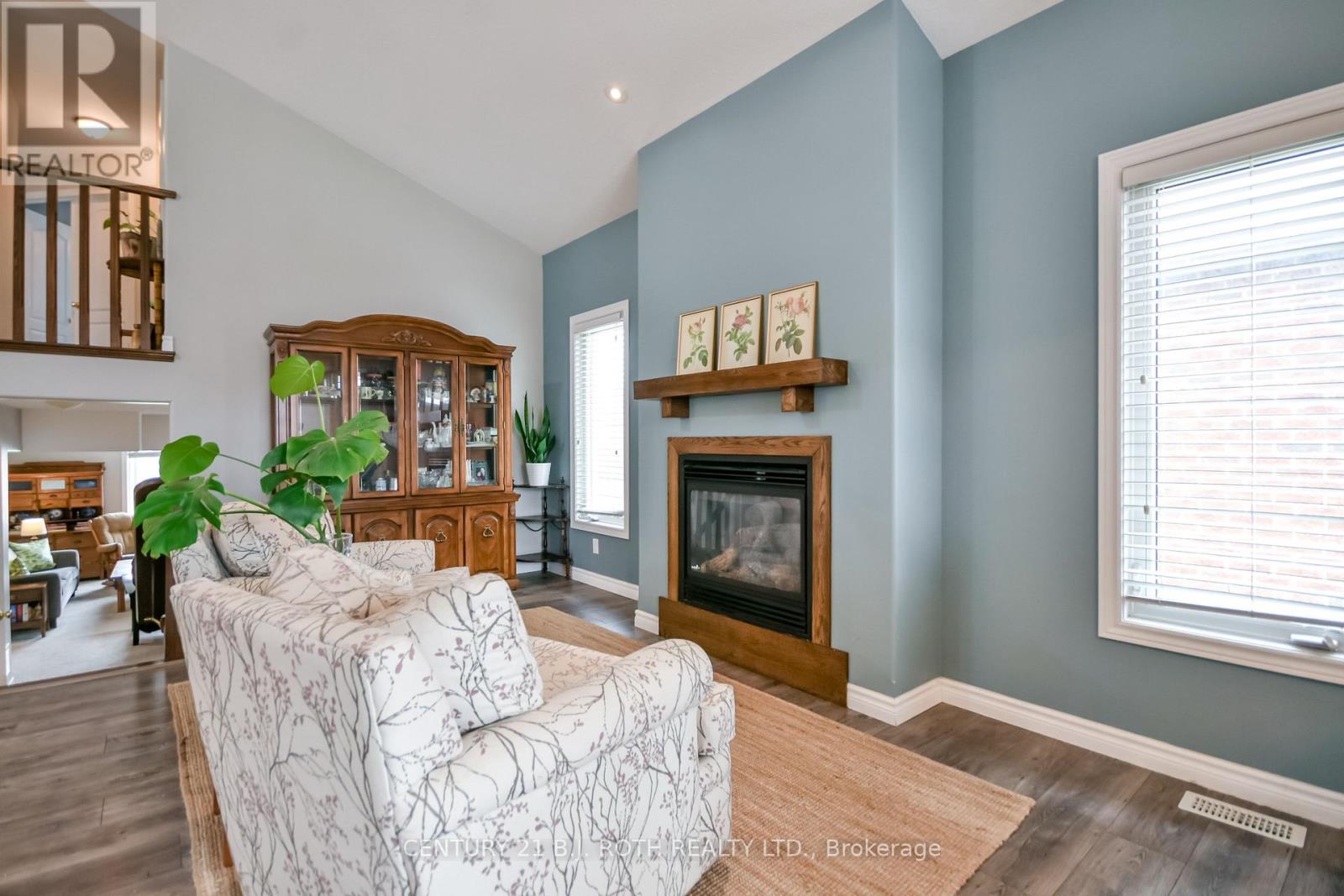 14 Stevenson Street, Essa (Angus), Ontario  L0M 1B6 - Photo 4 - N13048944