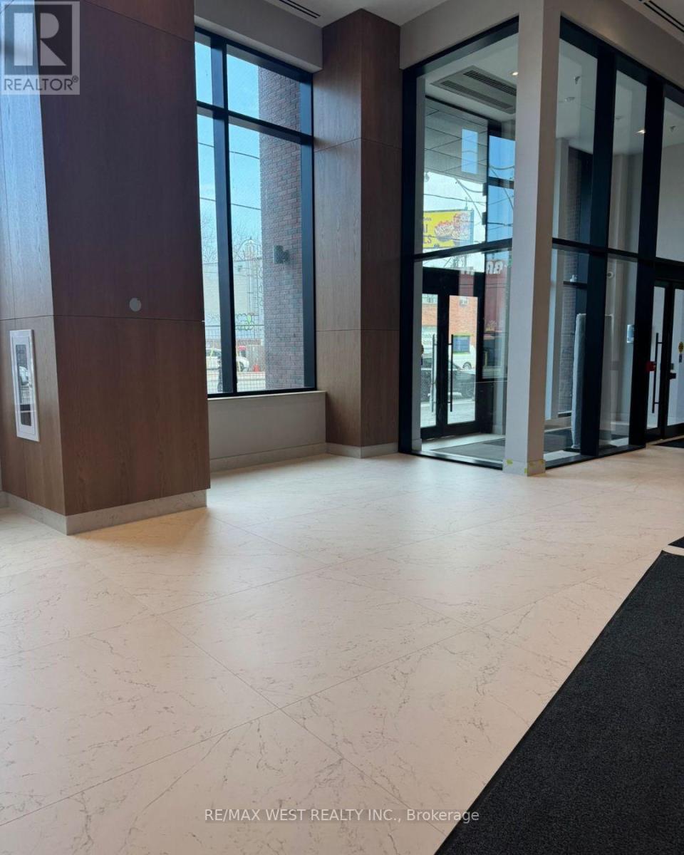 604 - 1185 Dupont Street, Toronto, Ontario  M6H 0G5 - Photo 2 - W13039884