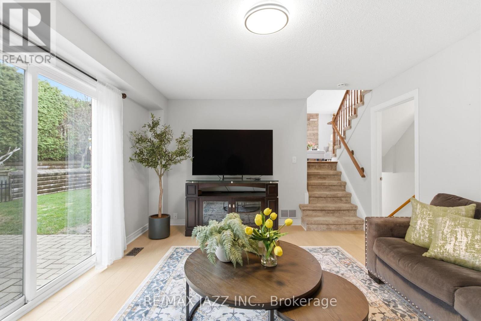 47 Martindale Street, Oshawa, Ontario  L1H 6W7 - Photo 37 - E13048140