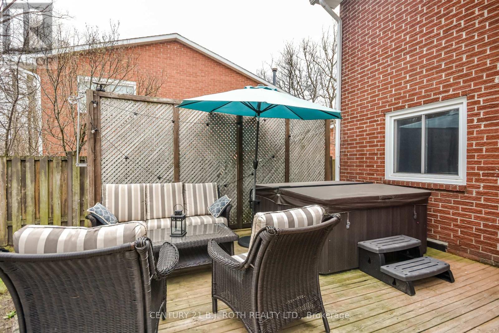 11 Pepler Place, Barrie (Sunnidale), Ontario  L4N 5E3 - Photo 12 - S13048778