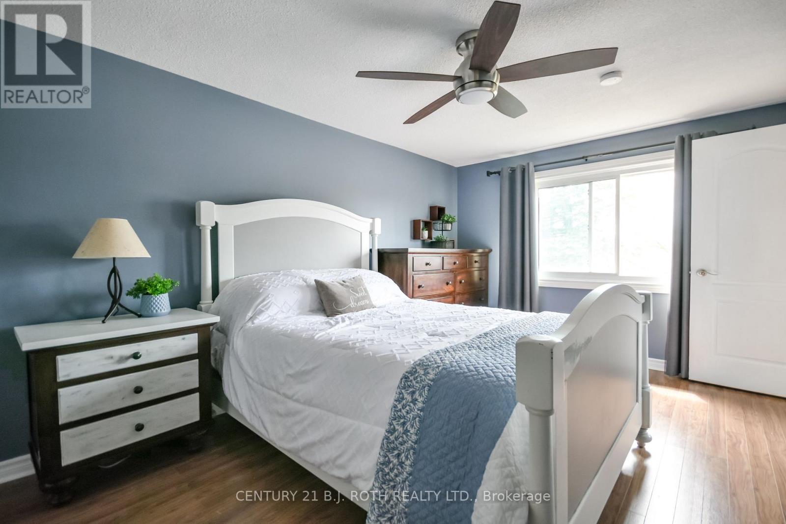 11 Pepler Place, Barrie (Sunnidale), Ontario  L4N 5E3 - Photo 15 - S13048778