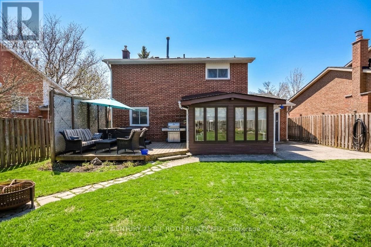 11 Pepler Place, Barrie (Sunnidale), Ontario  L4N 5E3 - Photo 28 - S13048778