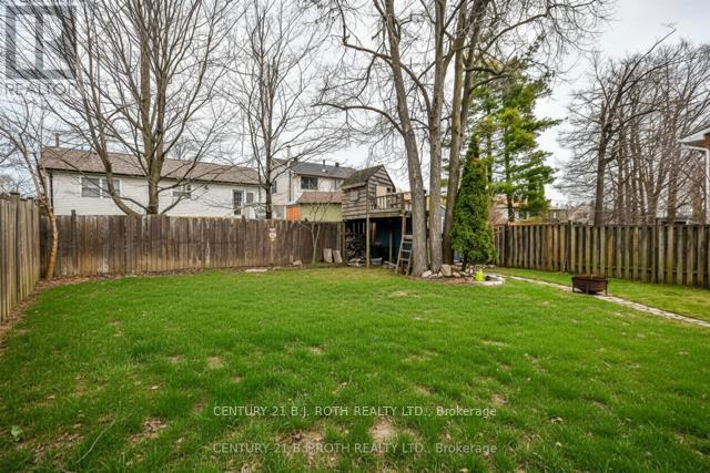 11 Pepler Place, Barrie (Sunnidale), Ontario  L4N 5E3 - Photo 31 - S13048778