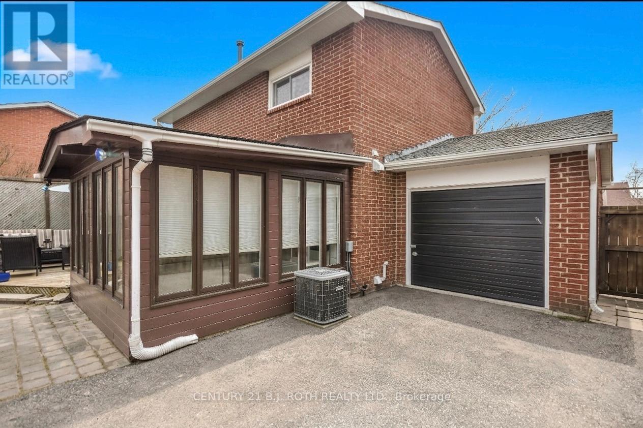 11 Pepler Place, Barrie (Sunnidale), Ontario  L4N 5E3 - Photo 32 - S13048778