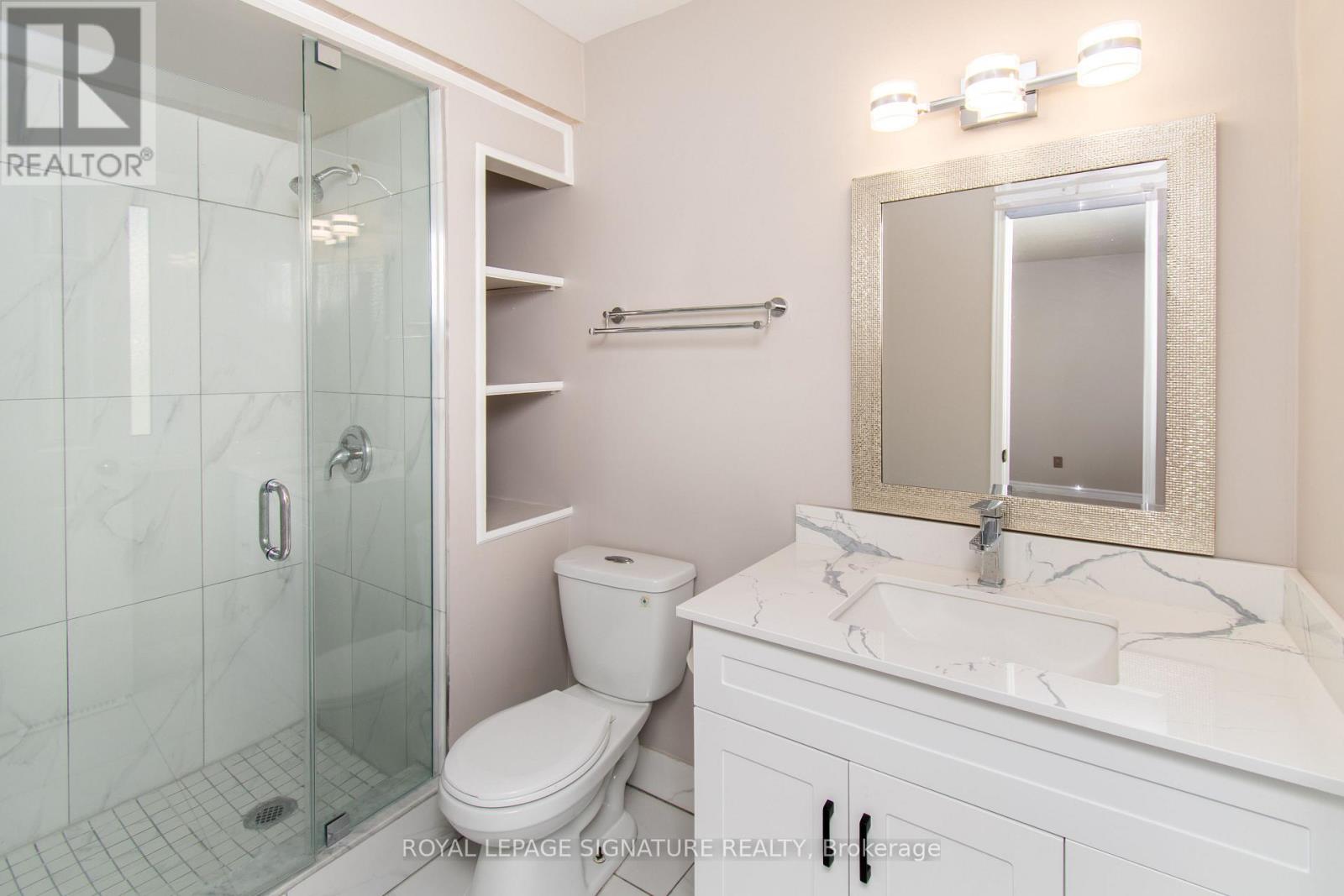 208 Steel Street, Barrie (Grove East), Ontario  L4M 2G9 - Photo 18 - S13048798