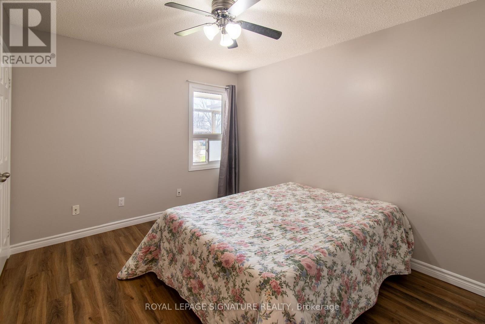 208 Steel Street, Barrie (Grove East), Ontario  L4M 2G9 - Photo 19 - S13048798