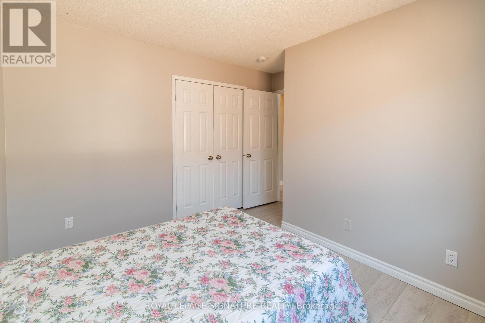 208 Steel Street, Barrie (Grove East), Ontario  L4M 2G9 - Photo 22 - S13048798