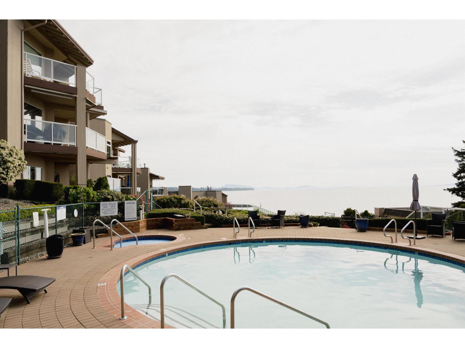 102 15025 Victoria Avenue, White Rock, British Columbia  V4B 1G2 - Photo 19 - R3116091