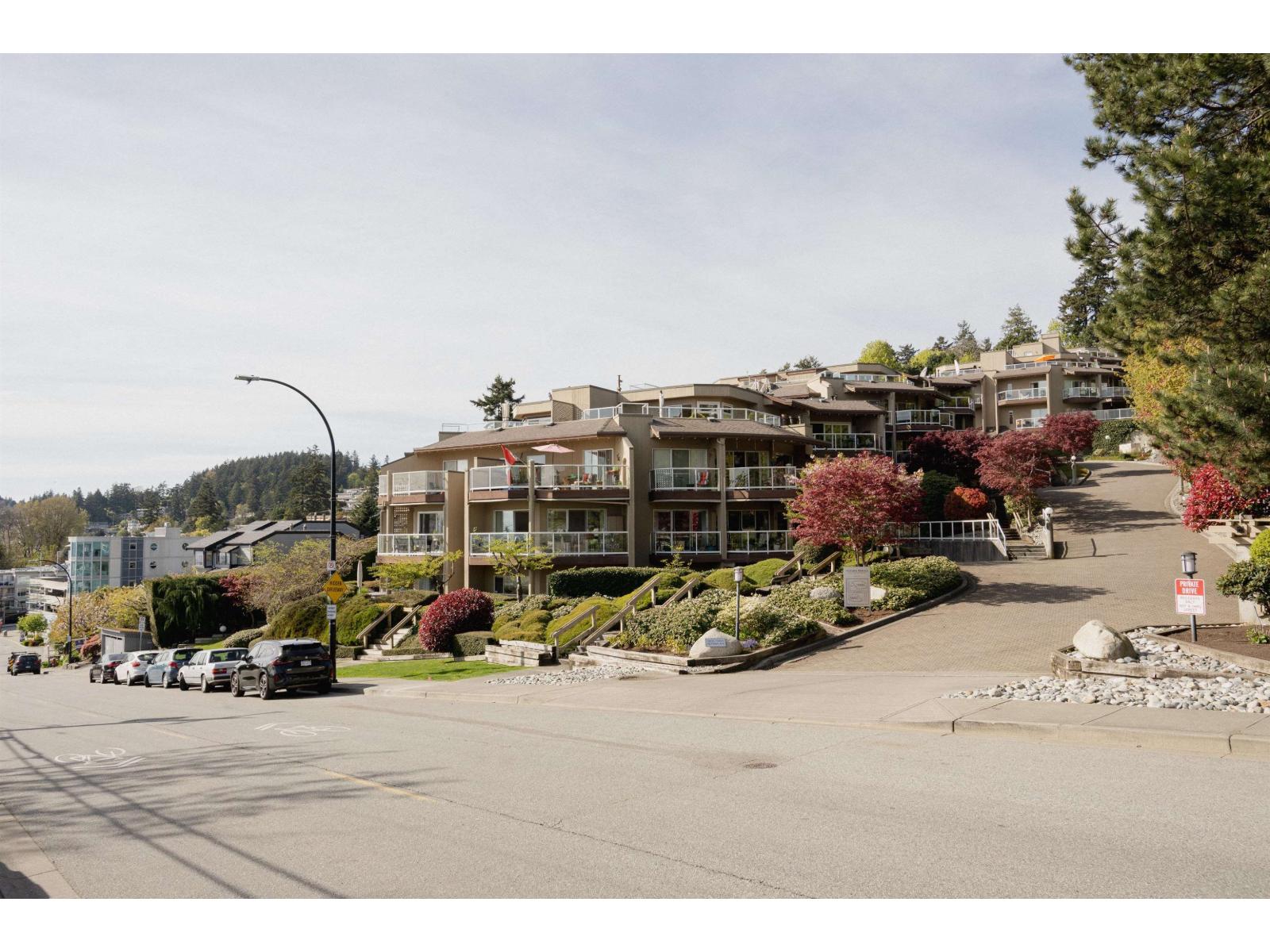 102 15025 Victoria Avenue, White Rock, British Columbia  V4B 1G2 - Photo 22 - R3116091