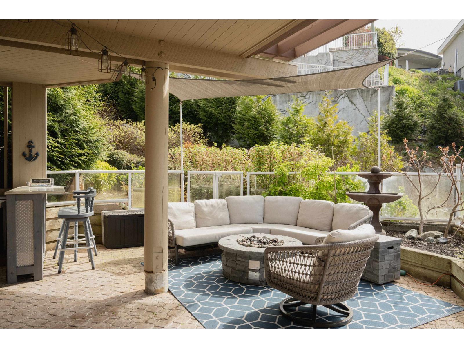 102 15025 Victoria Avenue, White Rock, British Columbia  V4B 1G2 - Photo 8 - R3116091