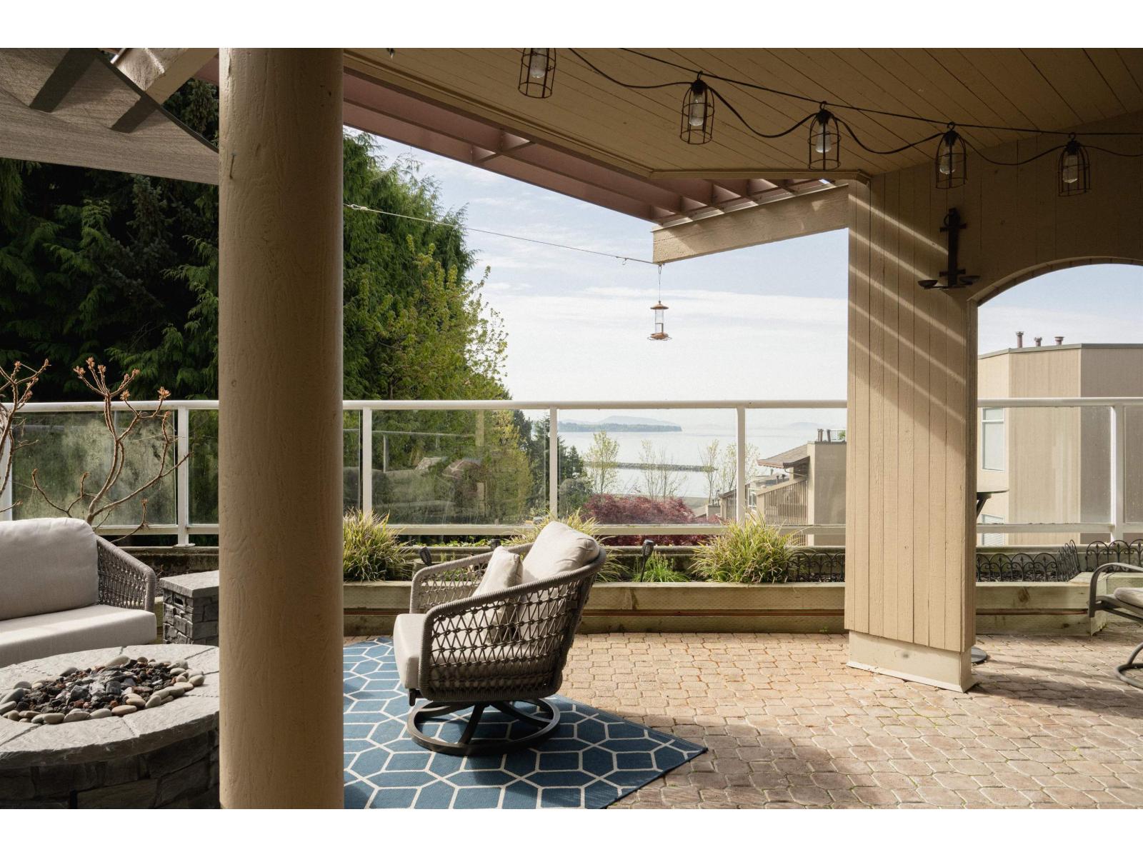 102 15025 Victoria Avenue, White Rock, British Columbia  V4B 1G2 - Photo 9 - R3116091