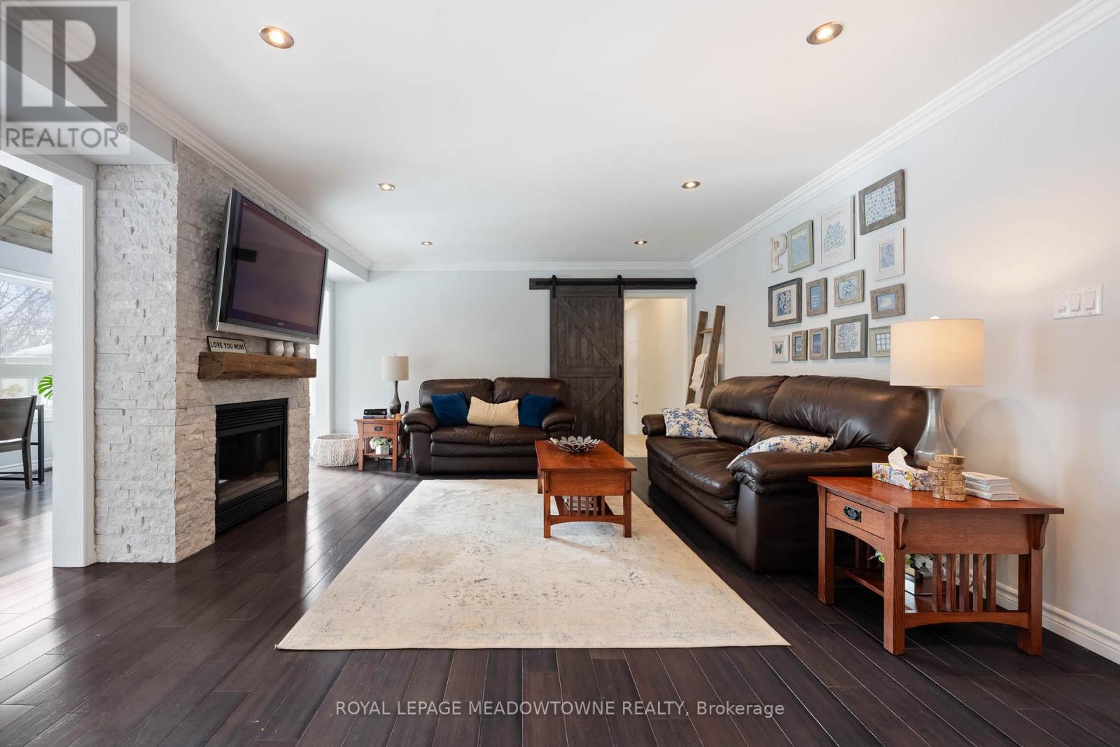 19 Grist Mill Drive, Halton Hills, Ontario  L7G 6C2 - Photo 18 - W12771162