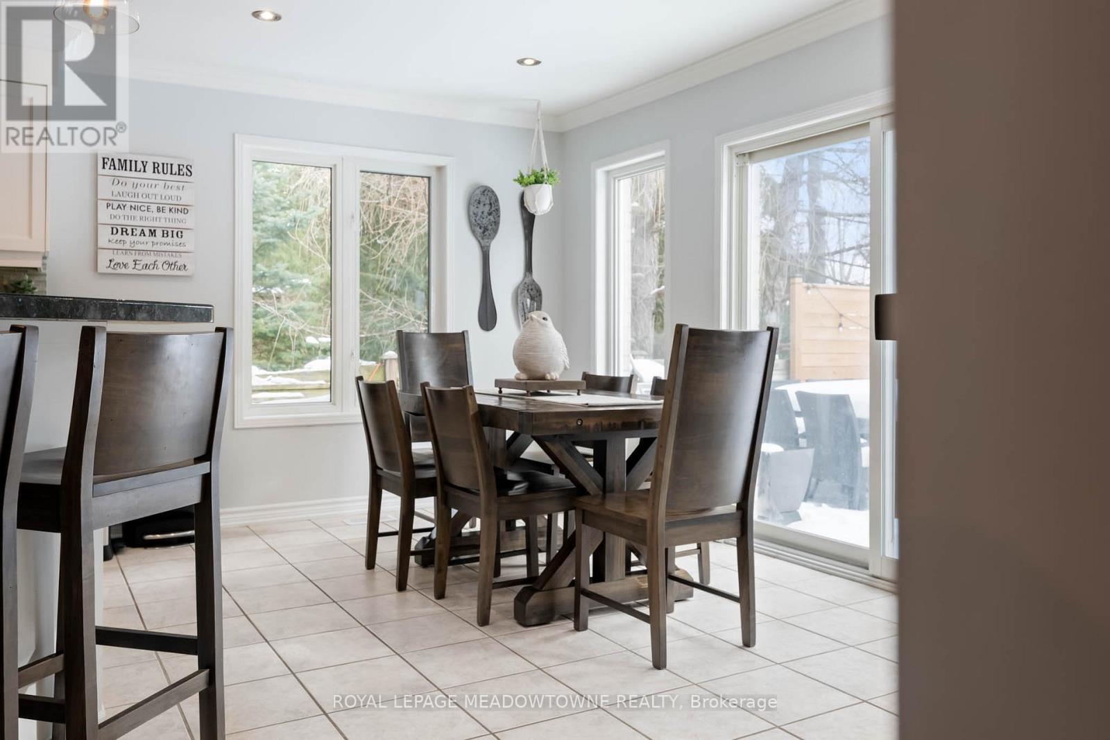 19 Grist Mill Drive, Halton Hills, Ontario  L7G 6C2 - Photo 19 - W12771162