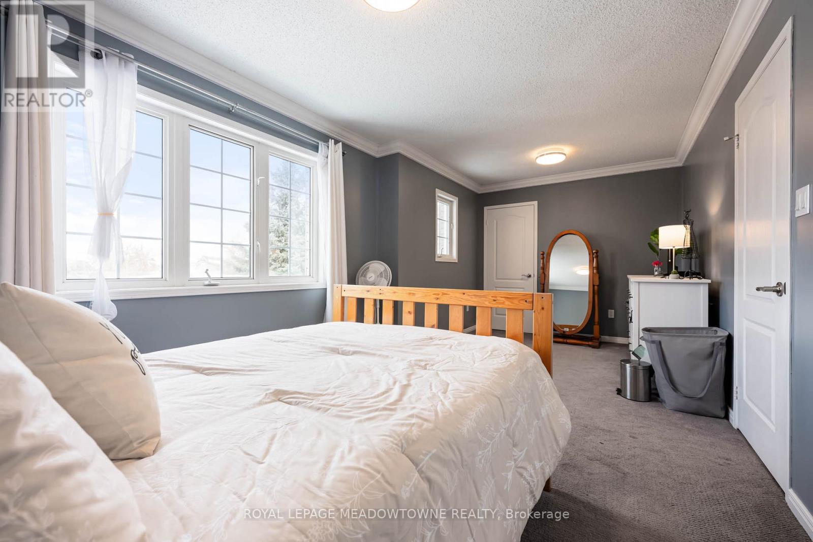 19 Grist Mill Drive, Halton Hills, Ontario  L7G 6C2 - Photo 33 - W12771162