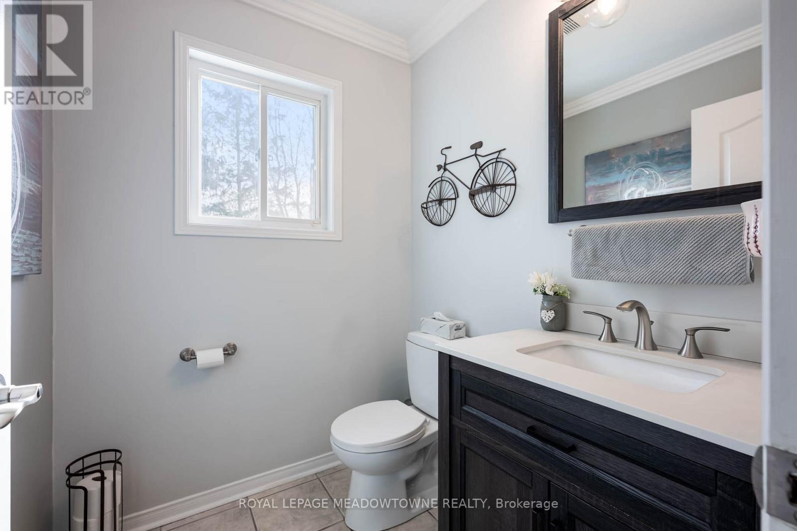 19 Grist Mill Drive, Halton Hills, Ontario  L7G 6C2 - Photo 42 - W12771162