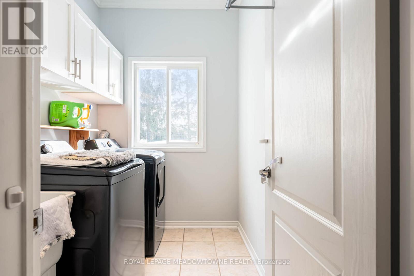 19 Grist Mill Drive, Halton Hills, Ontario  L7G 6C2 - Photo 43 - W12771162