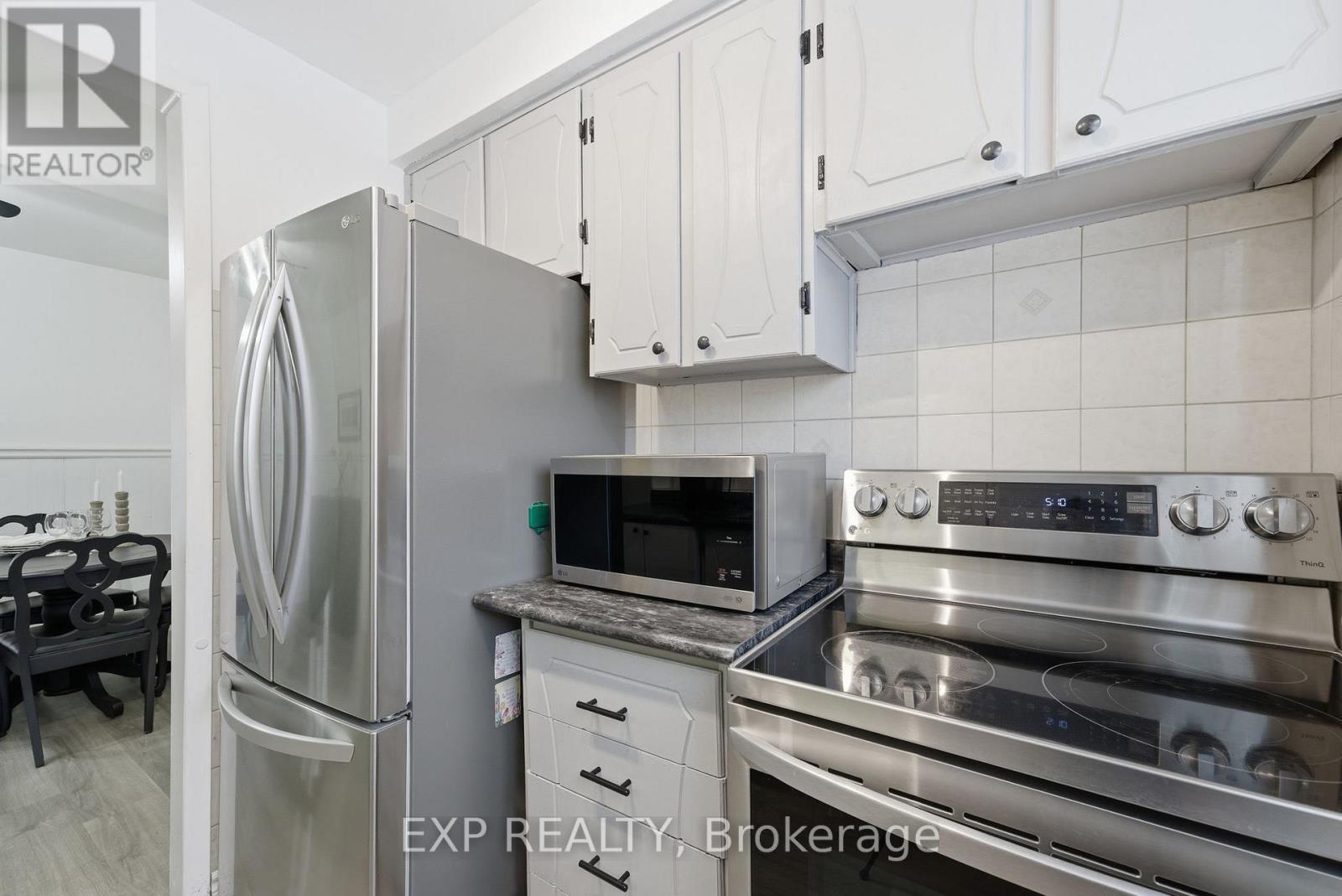 F5 - 400 Westwood Drive, Cobourg, Ontario  K9A 2B6 - Photo 10 - X12887862