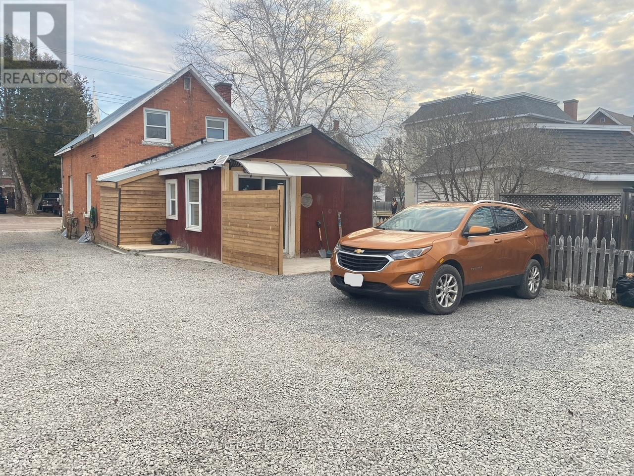 375 Christie Street S, Pembroke, Ontario  K8A 4R8 - Photo 3 - X13048634