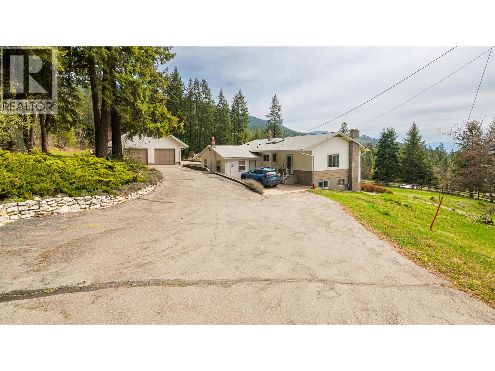 5660 Cory Road, Wynndel, British Columbia  V0B 2N1 - Photo 46 - 10384573