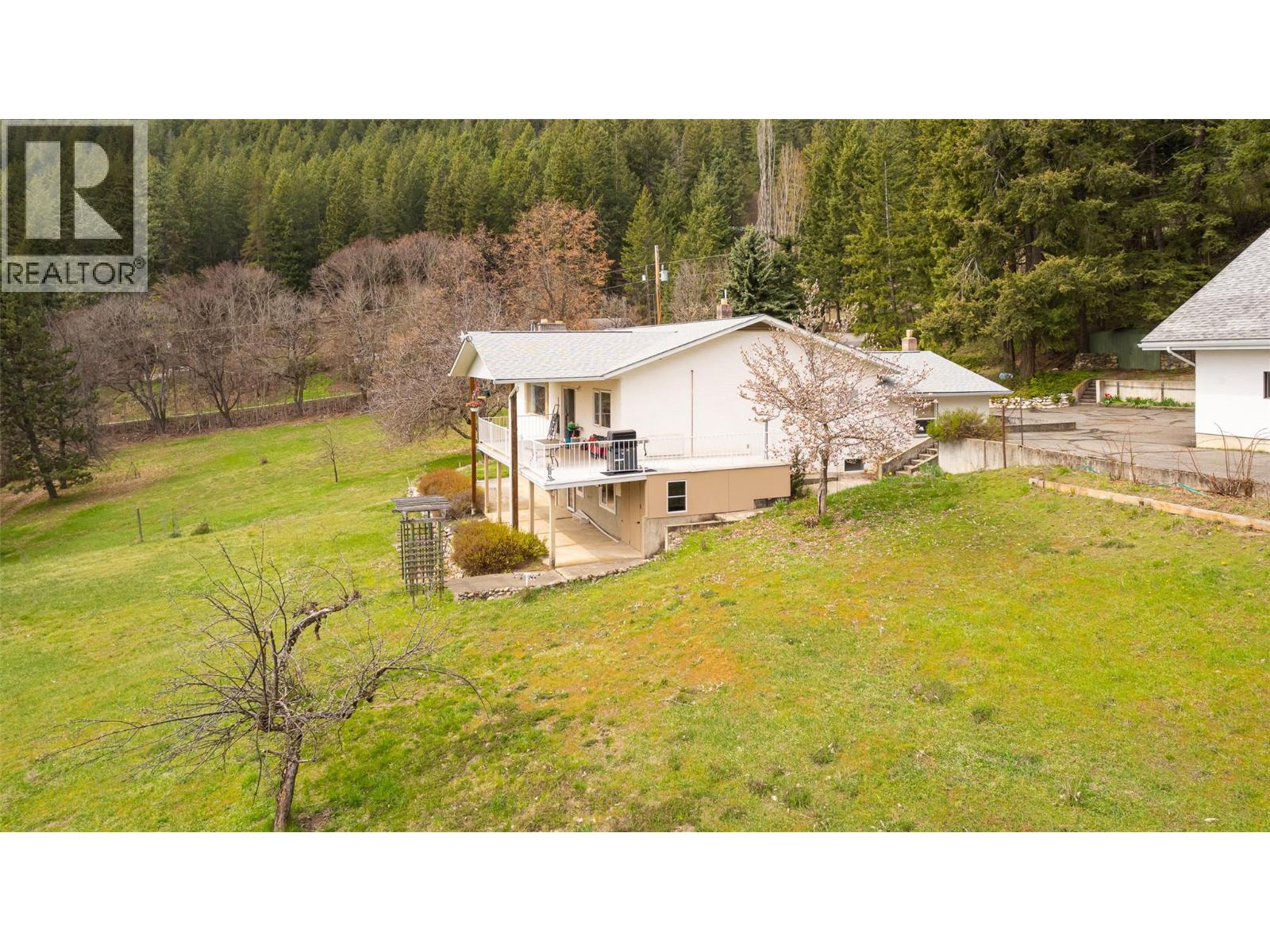 5660 Cory Road, Wynndel, British Columbia  V0B 2N1 - Photo 47 - 10384573