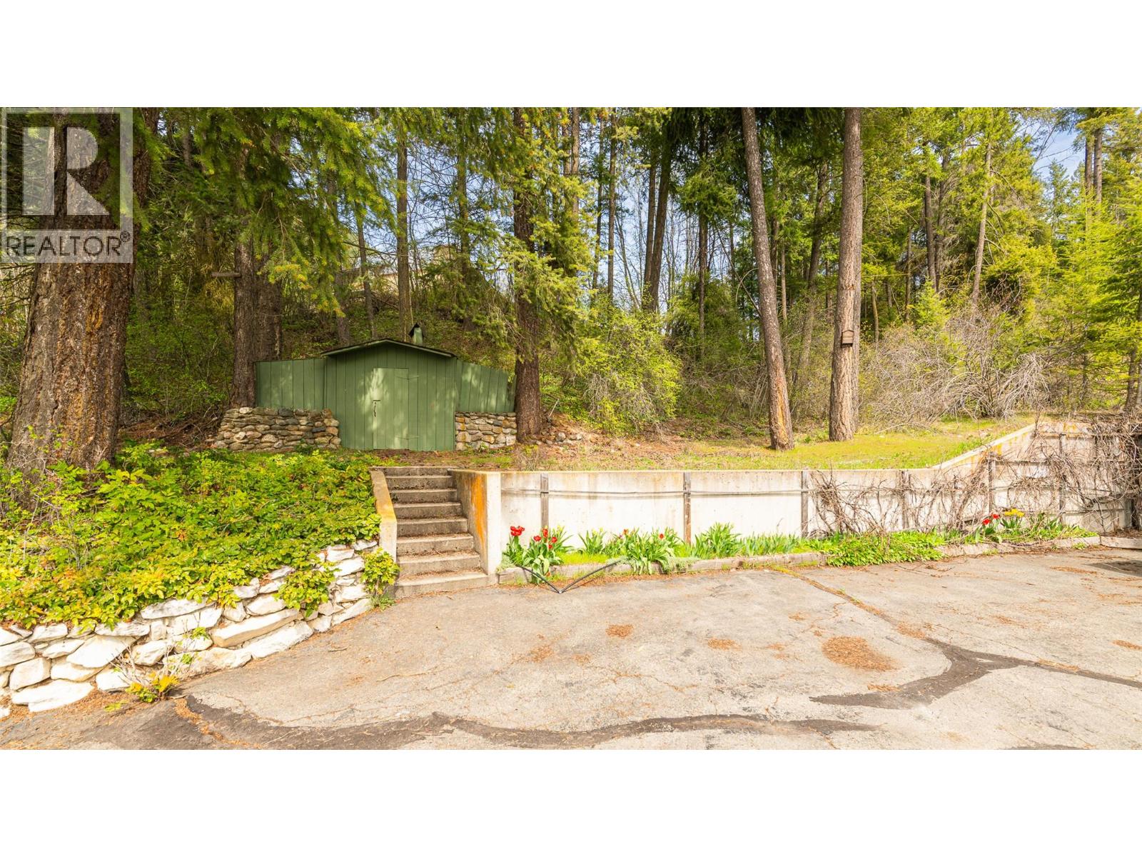 5660 Cory Road, Wynndel, British Columbia  V0B 2N1 - Photo 48 - 10384573