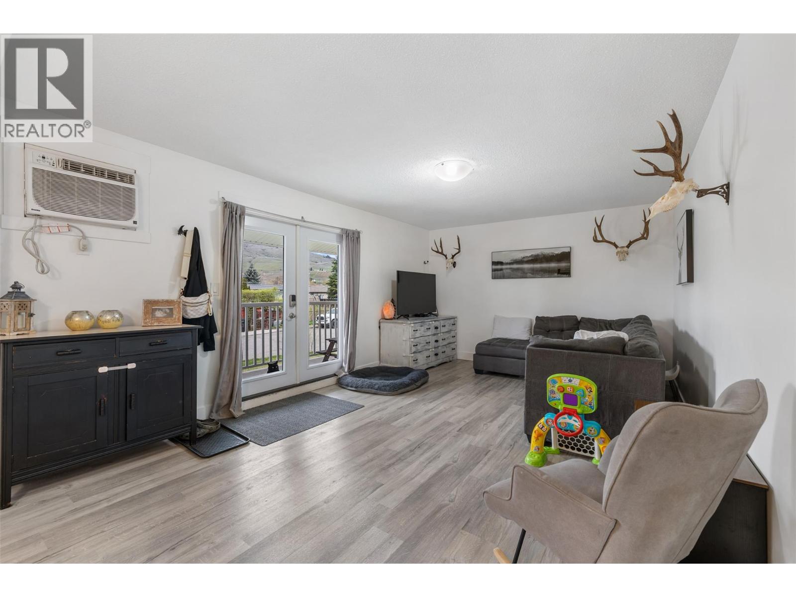 1801 42a Street, Vernon, British Columbia  V1T 7H3 - Photo 8 - 10384148