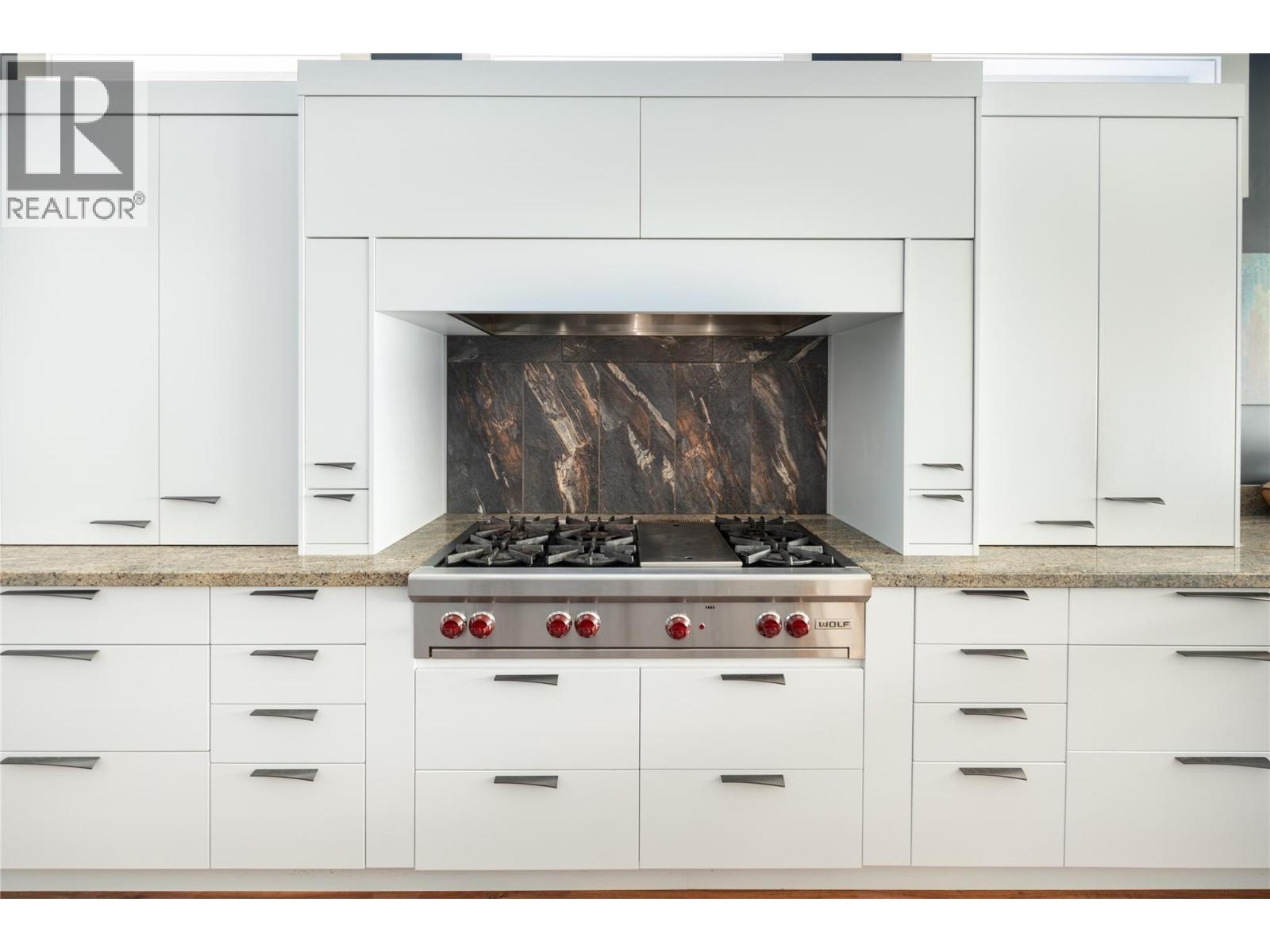 3908 Bluebird Road, Kelowna, British Columbia  V1W 1X6 - Photo 12 - 10383006