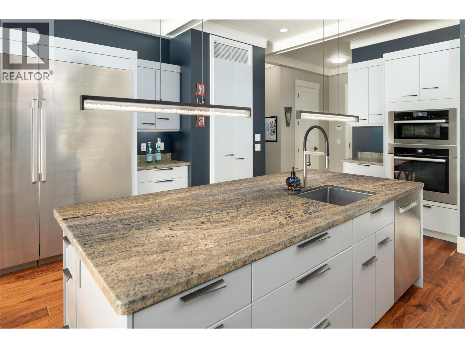 3908 Bluebird Road, Kelowna, British Columbia  V1W 1X6 - Photo 14 - 10383006