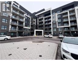 128 GROVEWOOD Common Unit# 417, Oakville, Ontario