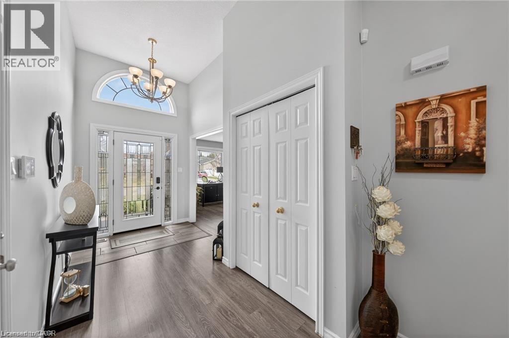 102 Nathan Court, Cambridge, Ontario  N1P 1C1 - Photo 5 - 40824465