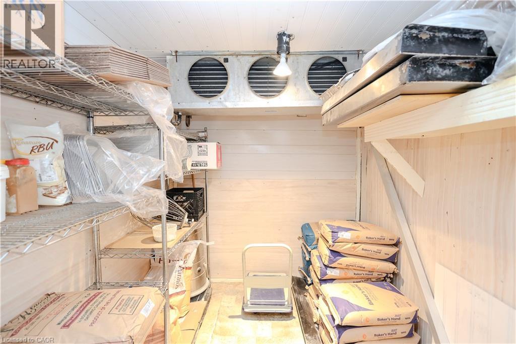 754 Queenston Road Unit# 1 & 2, Hamilton, Ontario  L8G 1A4 - Photo 32 - 40801187