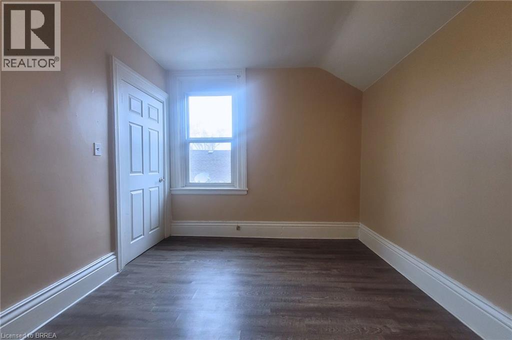 65 East Avenue Unit# Upper, Brantford, Ontario  N3S 3L5 - Photo 11 - 40810081