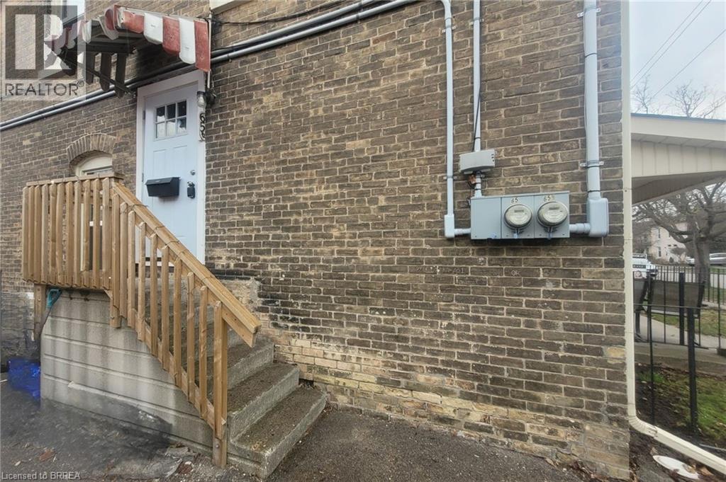 65 East Avenue Unit# Upper, Brantford, Ontario  N3S 3L5 - Photo 2 - 40810081