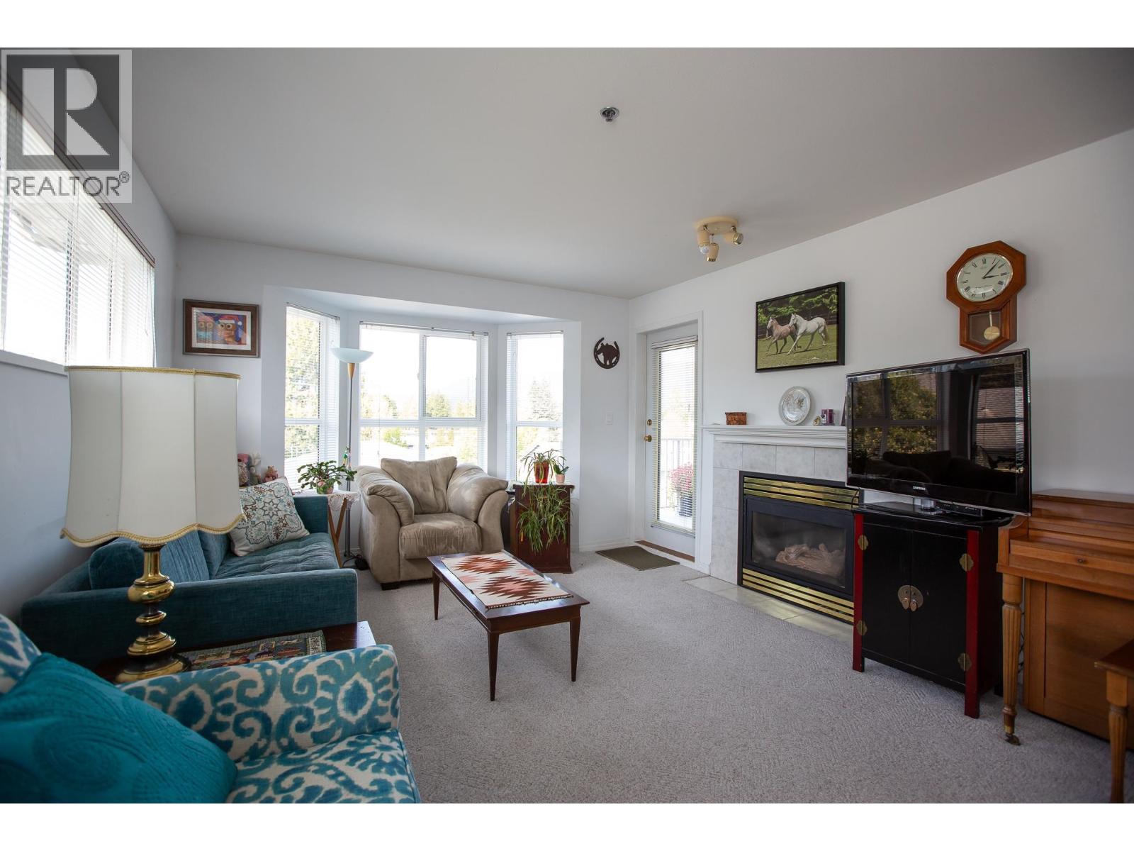 307 5711 Mermaid Street, Sechelt, British Columbia  V7Z 0J6 - Photo 8 - R3113686
