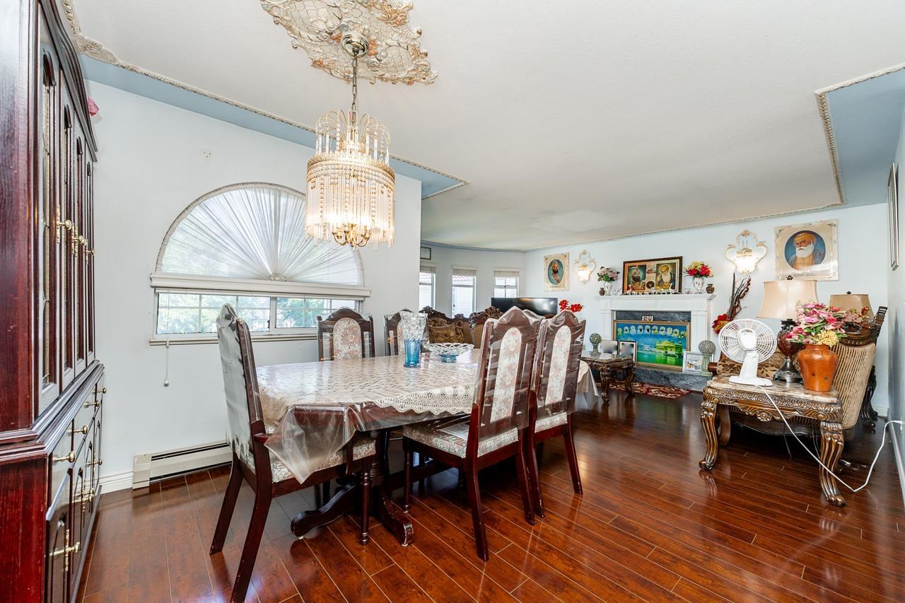 8879 141b Street, Surrey, British Columbia  V3V 7W5 - Photo 5 - R3115511