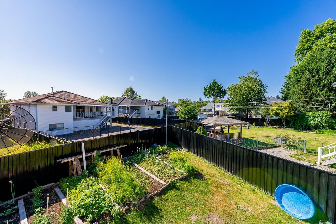 8879 141b Street, Surrey, British Columbia  V3V 7W5 - Photo 26 - R3115511