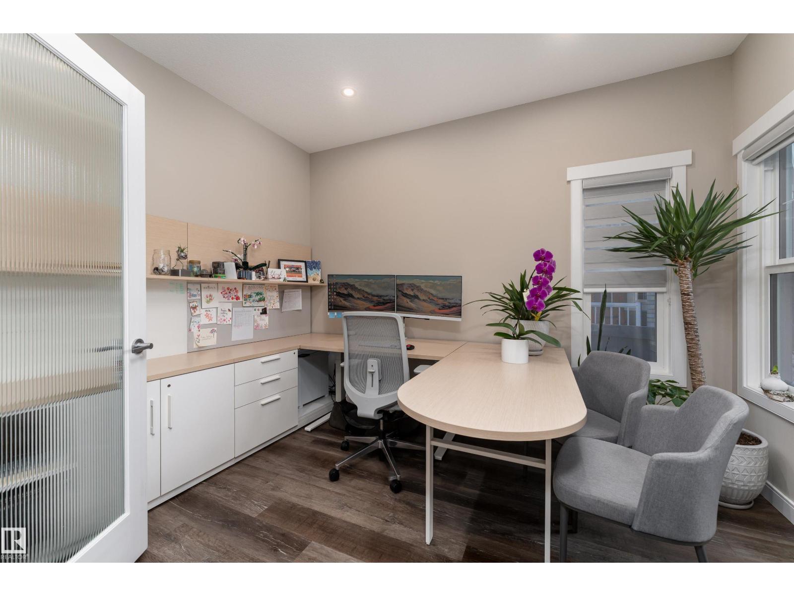 6193 Carr Rd Nw, Edmonton, Alberta  T5E 6Y5 - Photo 5 - E4482545