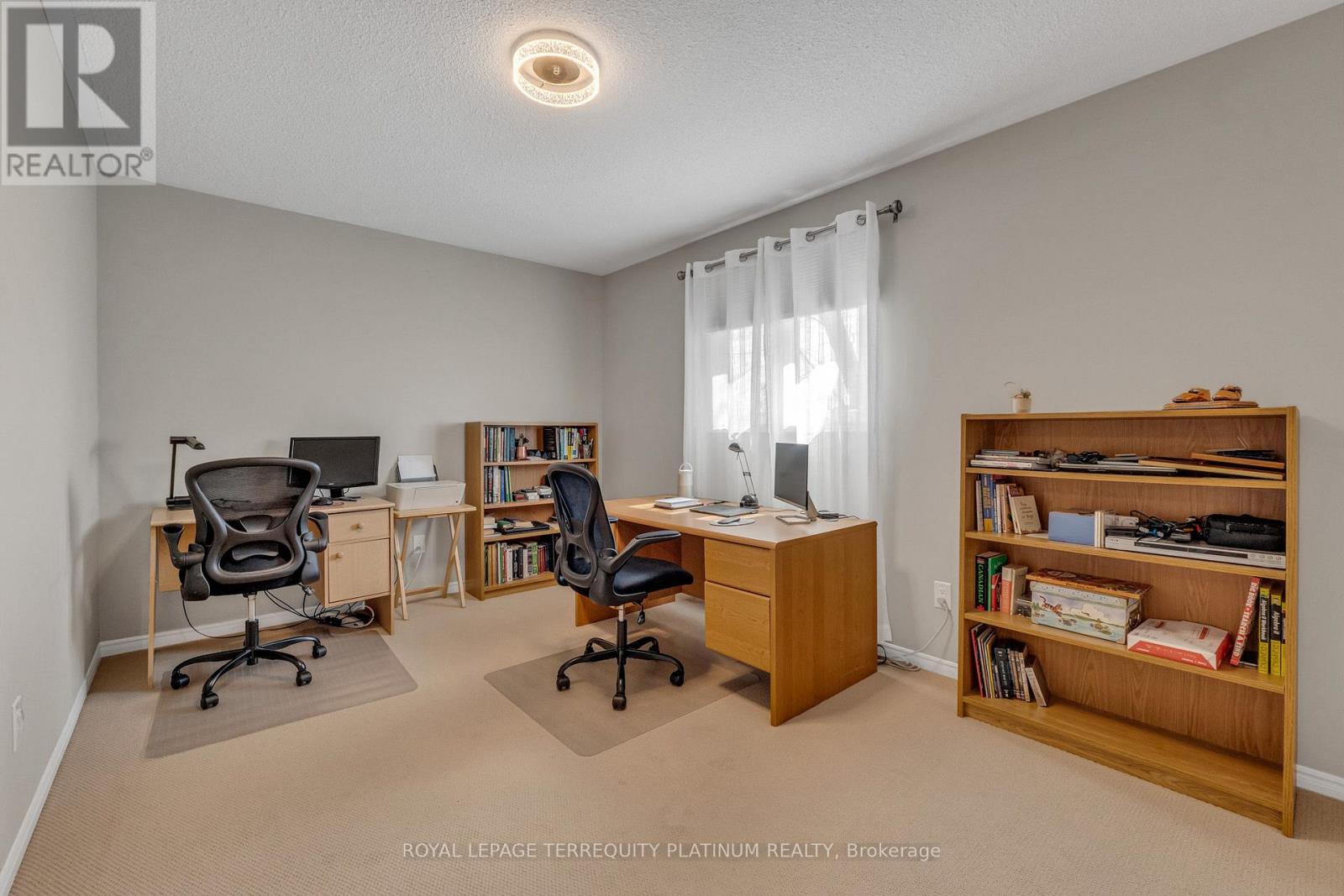 1207 Greenwood Crescent, Oakville (Cv Clearview), Ontario  L6J 6W6 - Photo 23 - W13048782